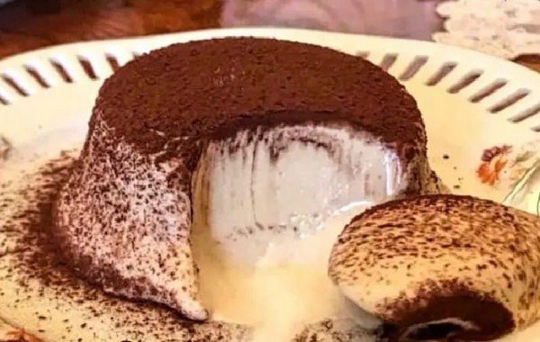 Dessert Minute a la Cuillere a la Saveur unique 3 Ingredients