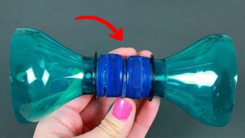 8 Plastic Bottles Life Hacks 480x270 1