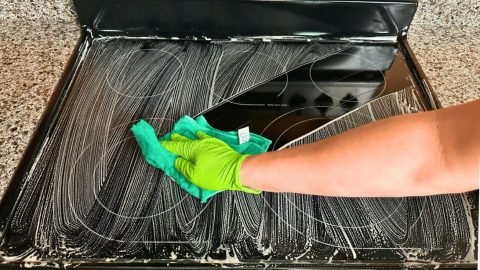 The Secret To Cleaning Glass Cooktops Like a Pro 480x270 1