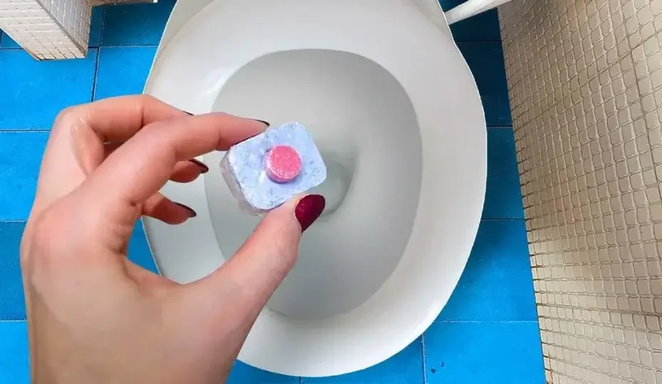 La salle de bain rester propre grace a un truc simple001 1200x628 1 960x540 1 930x540 1